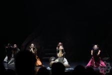 Bakı Beynəlxalq İncəsənət Festivalı çərçivəsində “Zikra: xatirələr gecəsi” tamaşası nümayiş olunub (FOTO)