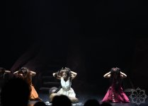 Bakı Beynəlxalq İncəsənət Festivalı çərçivəsində “Zikra: xatirələr gecəsi” tamaşası nümayiş olunub (FOTO)