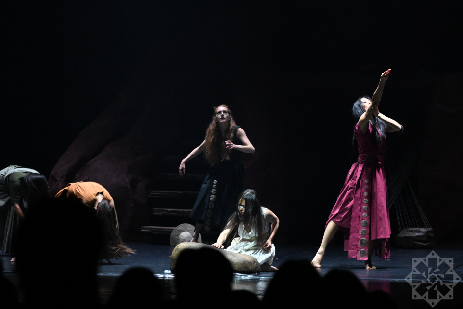 Bakı Beynəlxalq İncəsənət Festivalı çərçivəsində “Zikra: xatirələr gecəsi” tamaşası nümayiş olunub (FOTO)